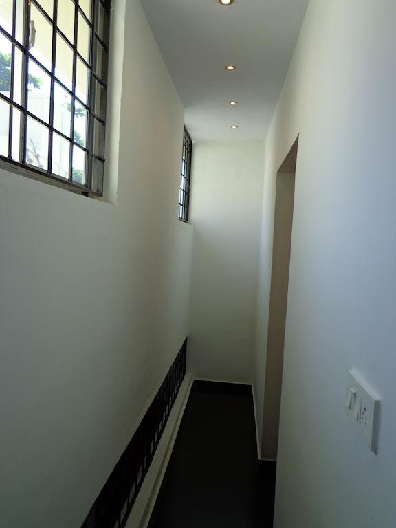 Remisha Service Apartments Madrás Exterior foto
